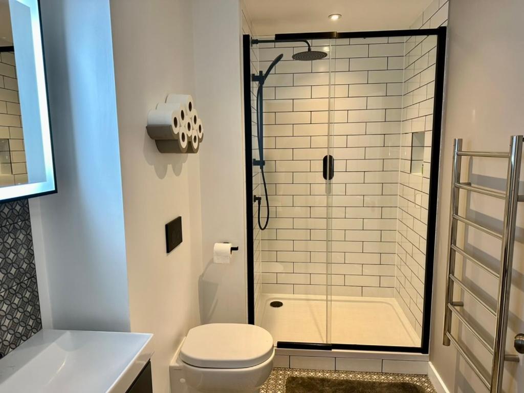 The Retreat, Luxury Studio Apartment In Bath With Parking Экстерьер фото